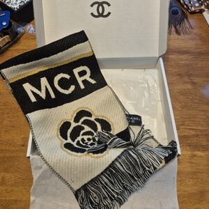 NWOT CHANEL SCARF.